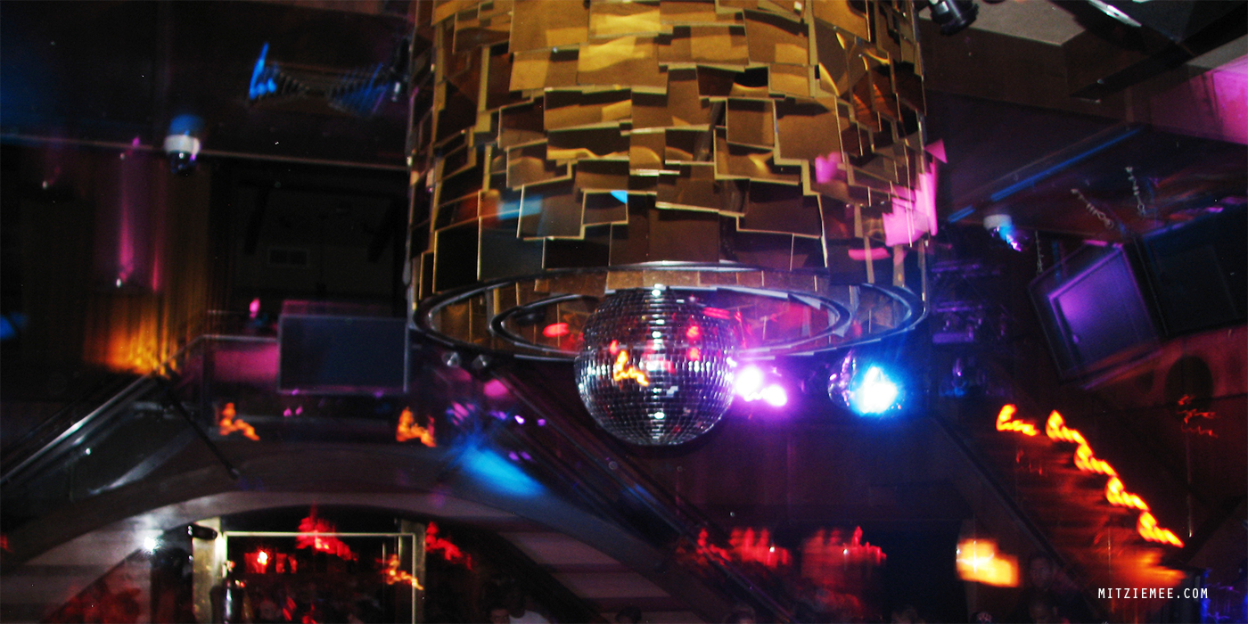 2/5 NO LIMIT HOLDEM Our guide will help you buy club passes and find the best Las Vegas Nightclubs with prices, reviews, photos, video and more.