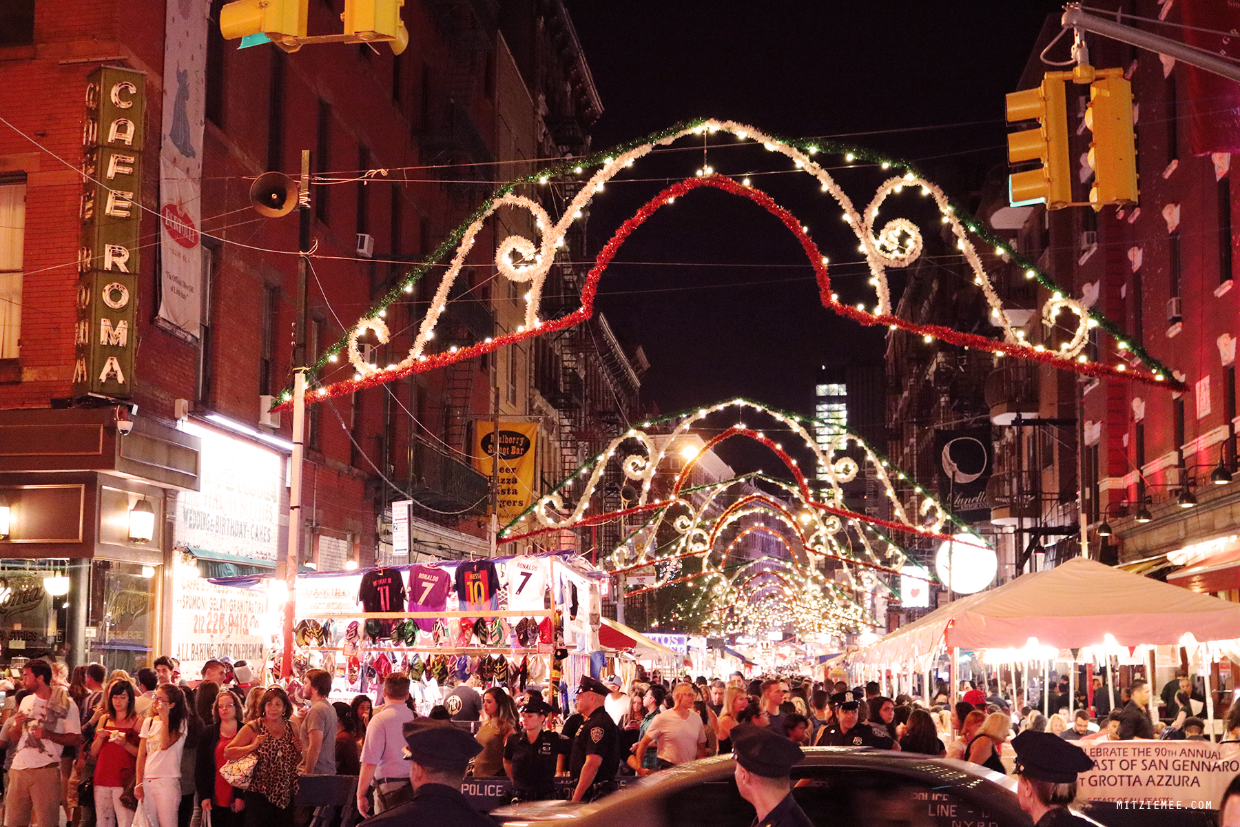 Image result for PHOTOS OF LITTLE ITALY NYC CHRISTMAS