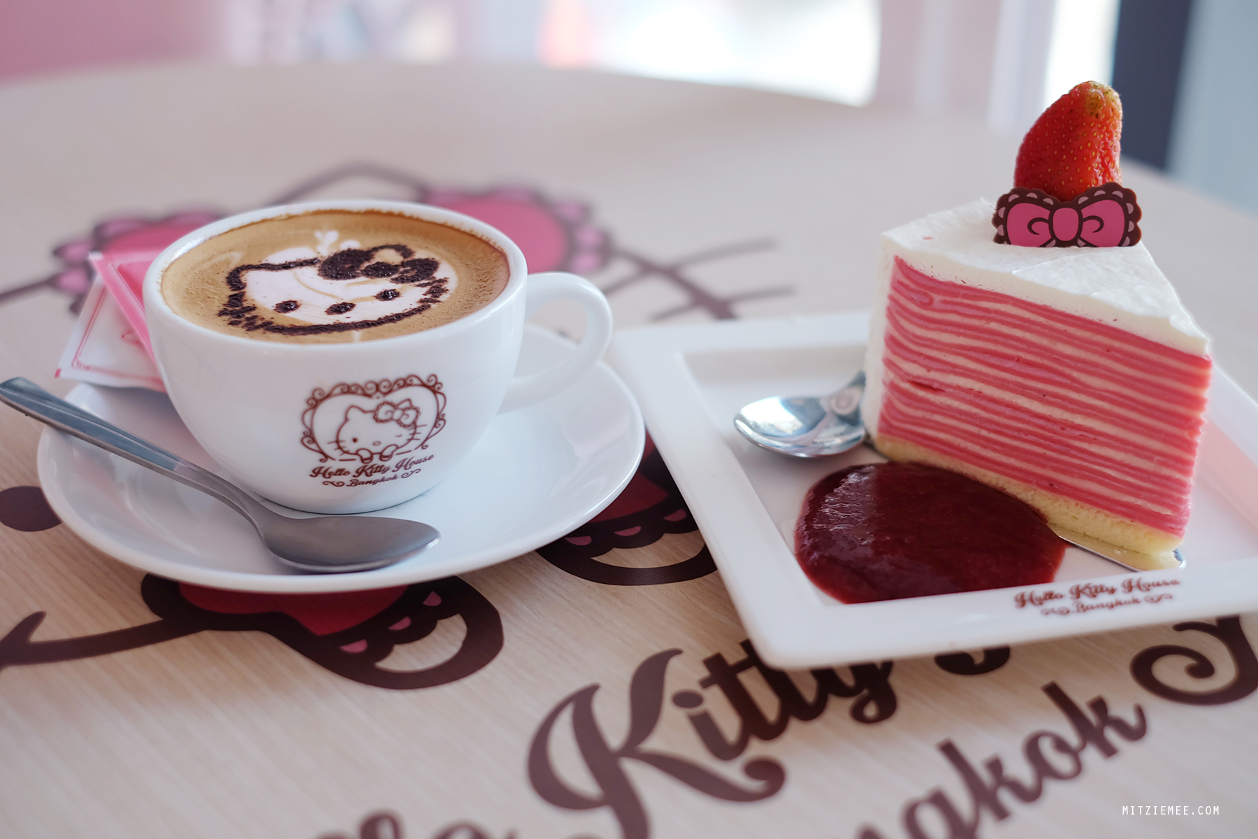 Hello Kitty House, Siam Square, Bangkok