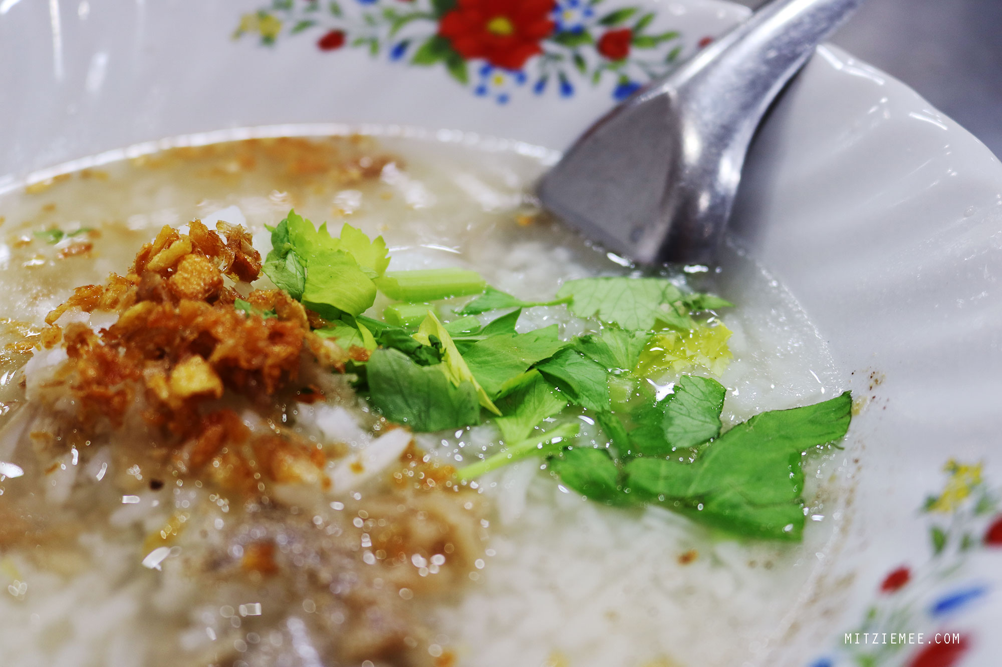 Khao Tom, rice soup, Charoen Krung Road, Bangkok